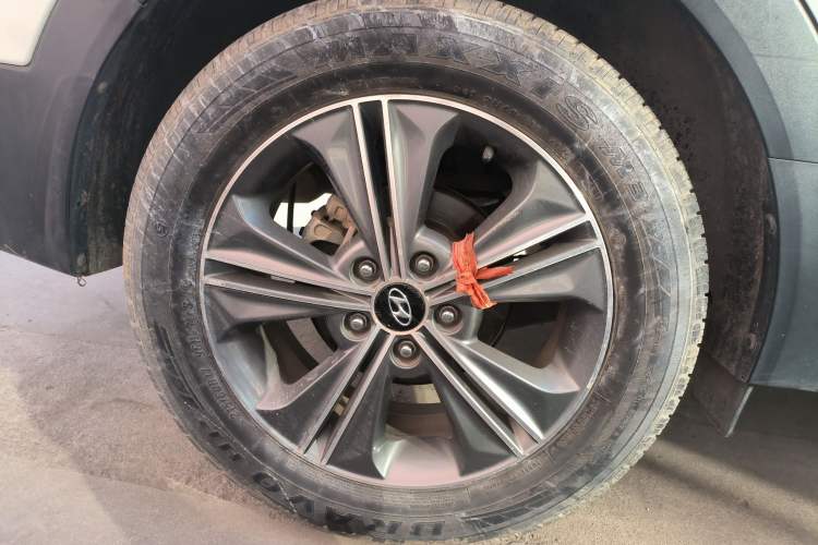 Used Hyundai ix25 2015 2.0L Automatic Two-Wheel Drive Intelligent GLS