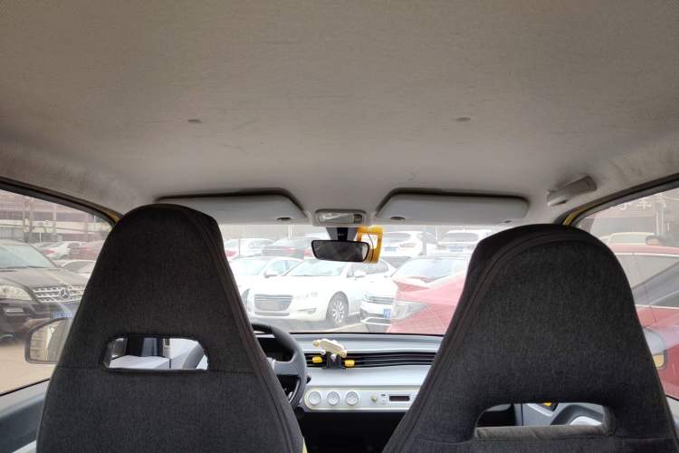 Used Wuling Hongguang MINIEV 2022 Macaron Premium Model – Lithium Iron Phosphate
