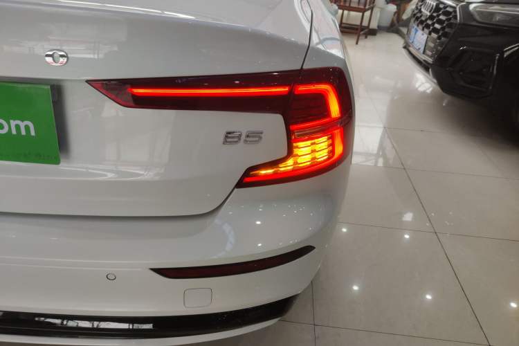 Used Volvo S60 2025 B5 Zhiya Sport Edition
