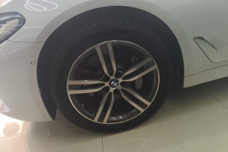 Used BMW 5 Series 2022 Updated 530Li xDrive Luxury Package
