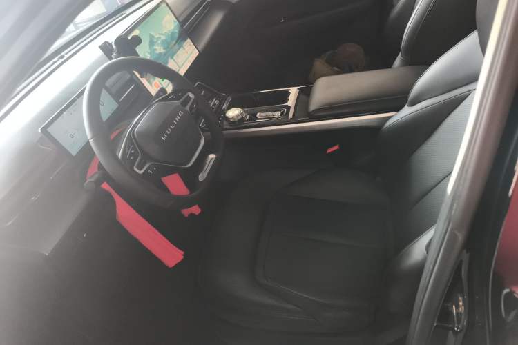 Used Wuling Xingguang 2024 Co-Creation Edition 510 Advanced Model