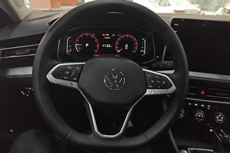 Used Volkswagen Sagitar 2025 Revised Version Three 300TSI DSG Excellence Edition