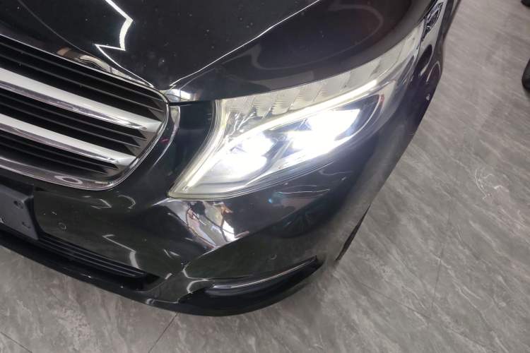 Used Mercedes-Benz V-Class 2017 V 260 Prestige Edition
