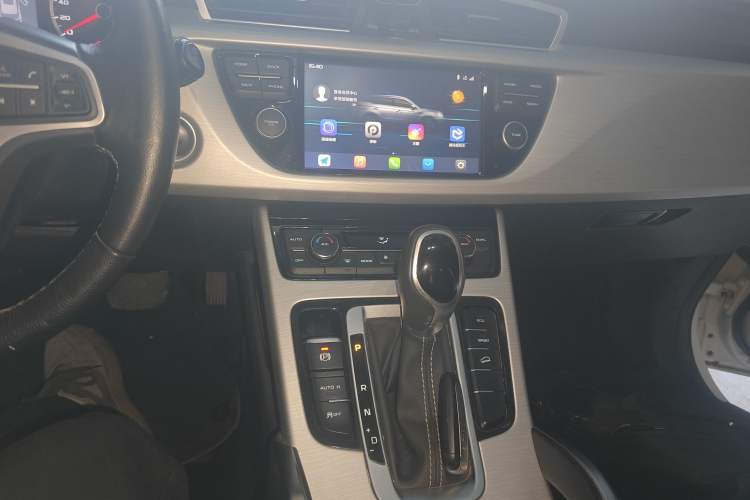 Used Geely Auto Emgrand X7 Sport 2016 1.8TD Automatic ZhiShang Model
