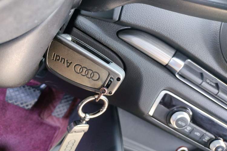 Used Audi A3 2014 Limousine 35 TFSI Automatic Comfort Model
