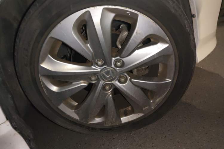 Used Honda Jade 2017 1.8L automatic Comfort version 5 seats