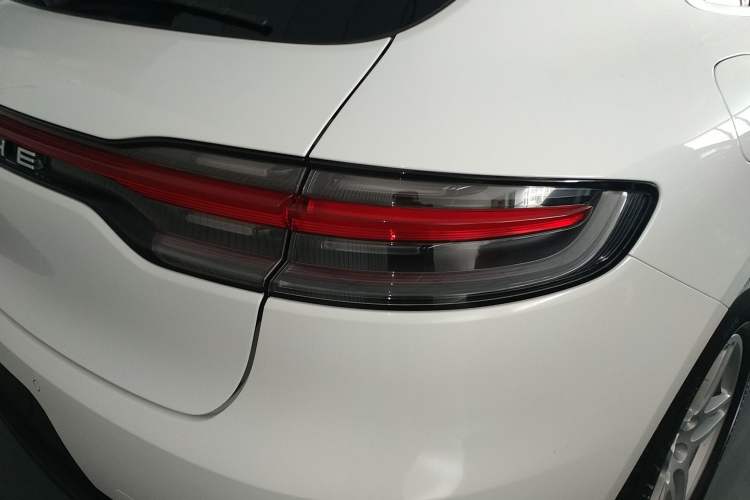 Used Porsche Macan 2021 Macan 2.0T
