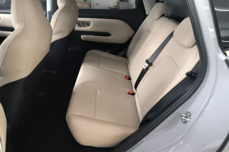 Used Wuling Bingo PLUS 2024 401 km Range 5-Seater Version