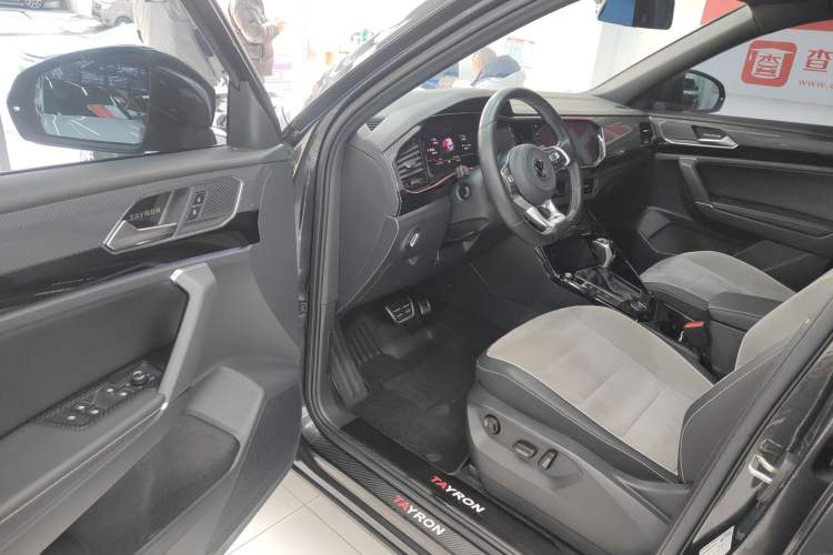 Used Volkswagen Tayron 2020 380TSI All-Wheel Drive R-Line Connected Version
