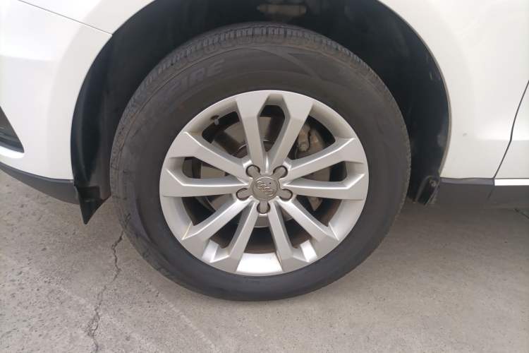 Used Audi Q5 2015 40 TFSI Technology Edition
