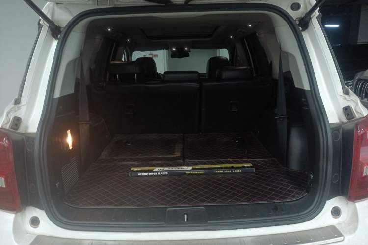 Used GAC Trumpchi GS8 2017 320T Two-Wheel Drive Luxury Smart Connectivity Version (7 Seats)
