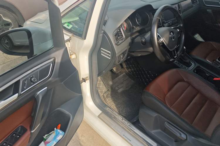 Used Volkswagen Golf Sportsvan 2016 280TSI Automatic Luxury Model