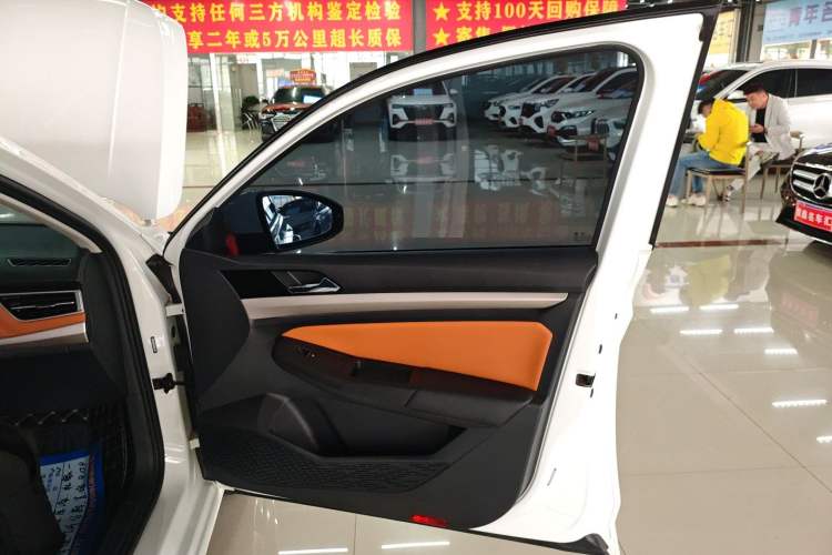 Used Volkswagen Bora 2023 200TSI DSG SmartDrive PRO Edition
