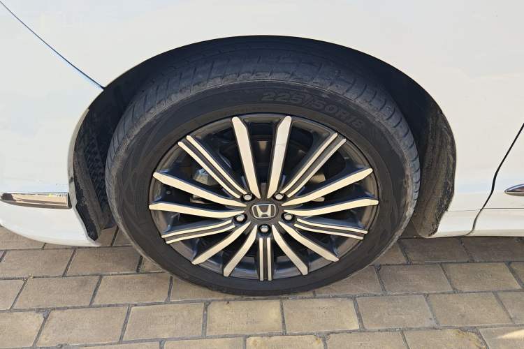 Used Honda Elysion 2022 2.0L eHEV Luxury First Edition
