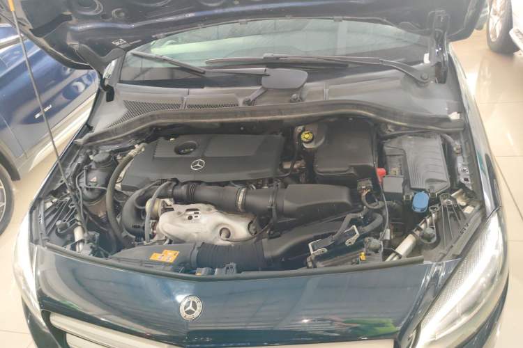 Used Mercedes-Benz B-Class 2017 B 200 Fashion Model
