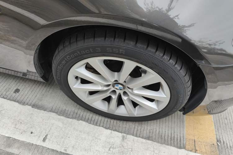 Used BMW 5 Series 2014 528Li xDrive Premium Edition
