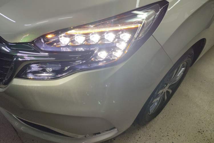 Used Buick GL8 2022 ES Landtrek 653T Comfort Edition
