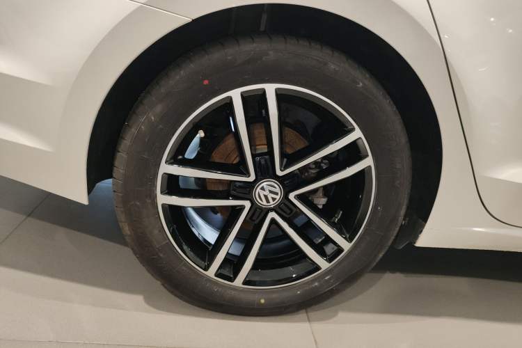 Used Volkswagen Lamando 2021 280TSI DSG Comfort Edition
