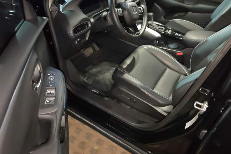 Used Honda HR-V 2023 240TURBO Trendy Edition