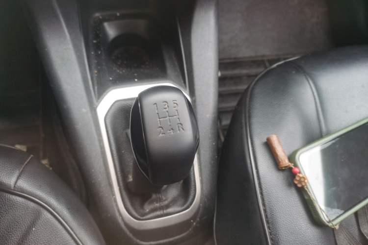 Used Peugeot 301 2014 1.6L Manual Comfort Edition