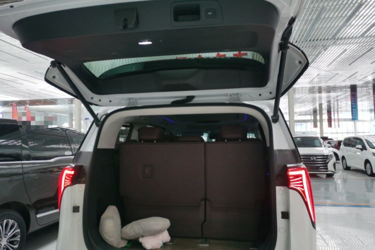 Used Buick Century 2023 2.0T Seven-Seater Yinshi Edition
