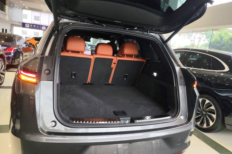 Used Li Auto L7 2023 Pro Model
