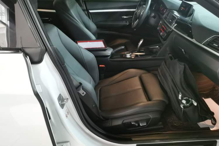 Used BMW 3 Series GT 2020 320i M Sport Package