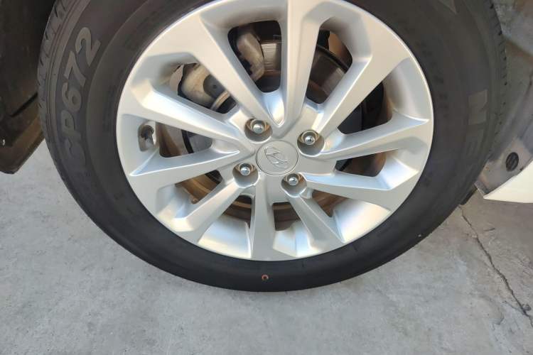 Used Hyundai Verna (new generation) 2016 1.4L Manual Cool Edition GLS
