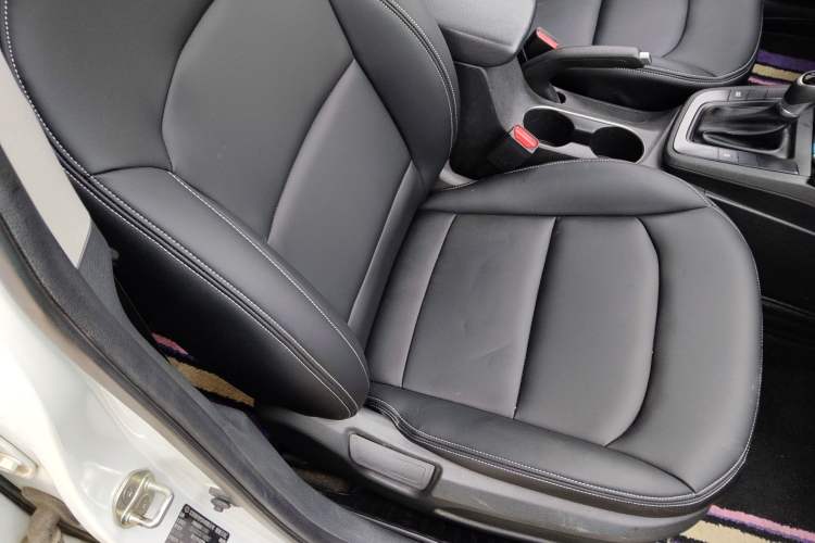 Used Hyundai Elantra 2018 1.4T Dual-Clutch Xuan Dong · Dynamic Edition
