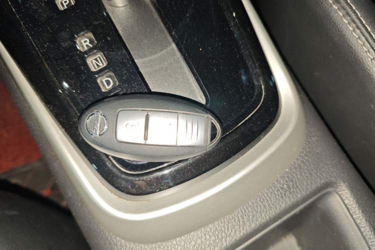 Used Nissan Tiida 2019 1.6L CVT Smart Drive Version China VI Standard