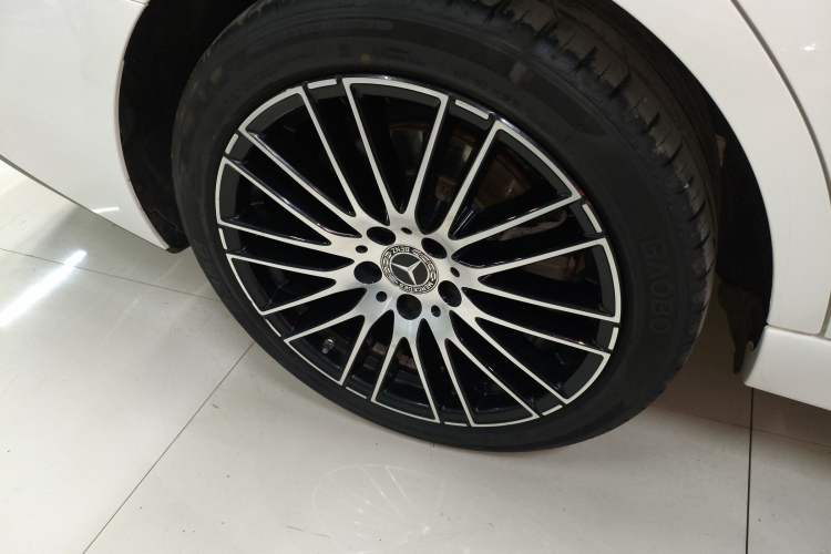 Used Mercedes-Benz C-Class 2023 Restyled C 260 L Sport Edition
