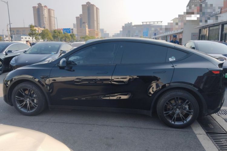 Used Tesla Model Y 2022 Rear-Wheel-Drive Version