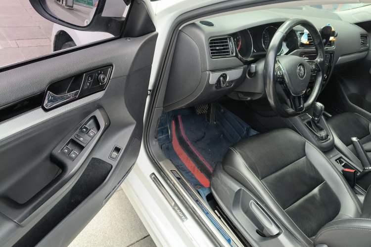 Used Volkswagen Sagitar 2018 280TSI DSG Comfort Model