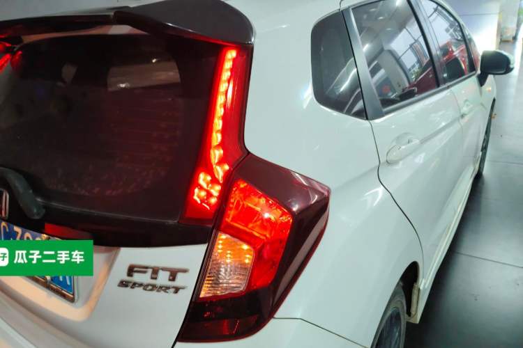 Used Honda Fit 2018 1.5L CVT Trendy Run+ Edition