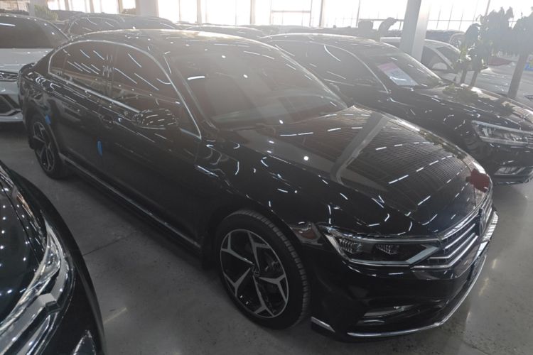 Used Volkswagen Magotan 2023 2 Million Units Commemorative Edition 330TSI DSG Luxury Version
