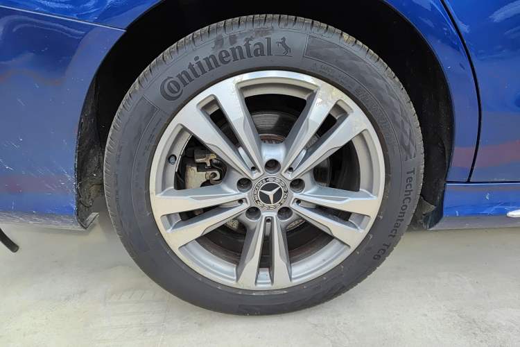 Used Mercedes-Benz C-Class 2017 Facelift C 200 L Sport Edition
