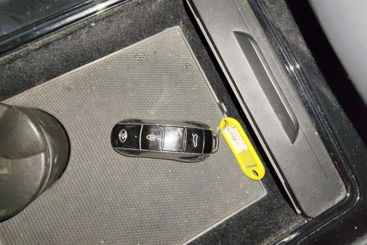 Used  SF5 2021 Huawei Smart Selection Four-Wheel Drive Edition
