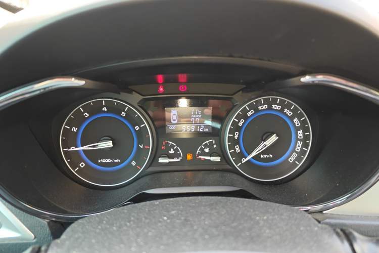 Used Changan Alsvin V7 2016 1.6L Manual Enjoyment Model China V Standard
