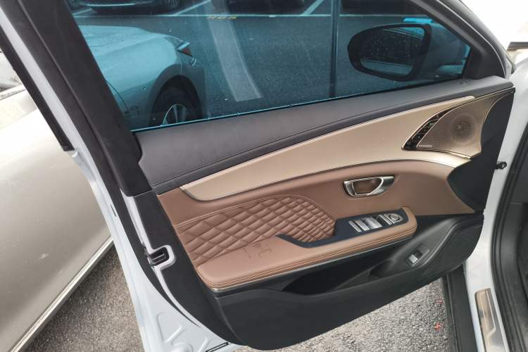 Used BYD Han 2024 DM-i Glory Edition 121KM Prestige Model
