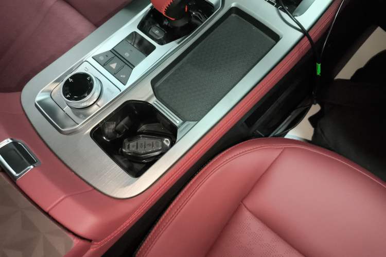 Used JETOUR X70 PLUS 2025 Champion Edition 1.5T DCT Champion PRO 5-Seater
