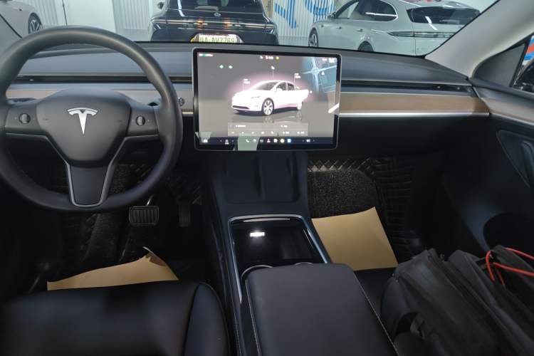 Used Tesla Model Y 2022 Rear-Wheel-Drive Version