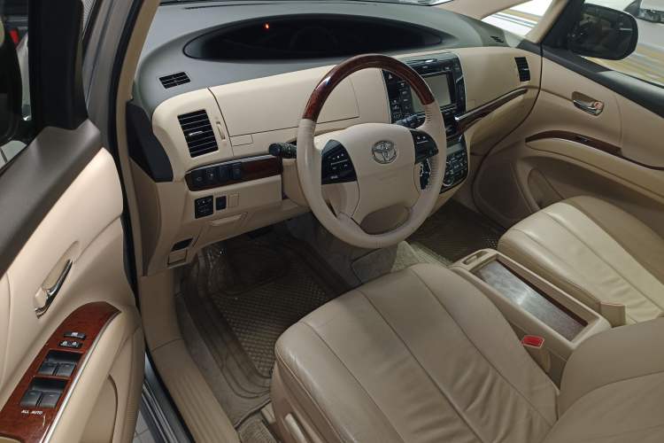 Used Toyota Previa 2012 2.4L 7-Seater Luxury Edition