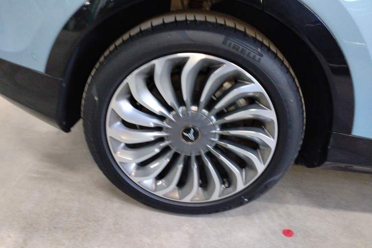 Used VOYAH FREE 2021 Two-Wheel Drive Standard Pure Electric City Edition
