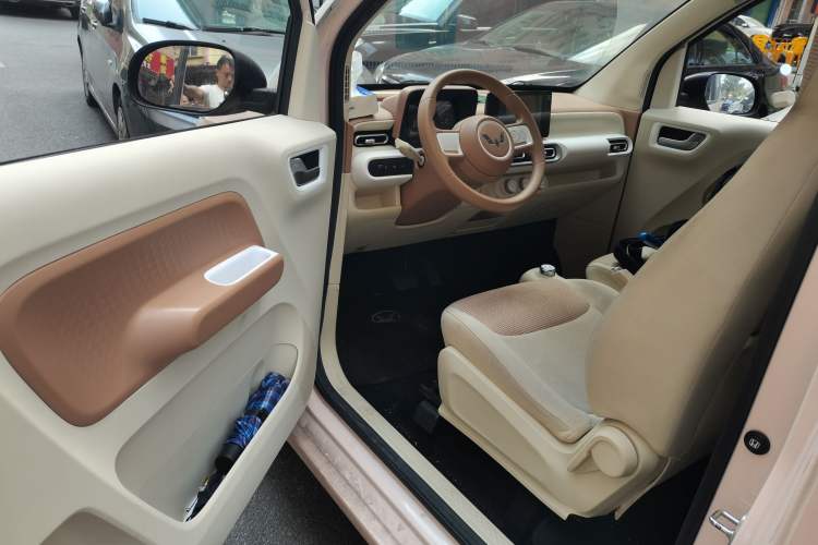 Used Wuling Hongguang MINIEV 2024 3rd Generation 215km Advanced Version