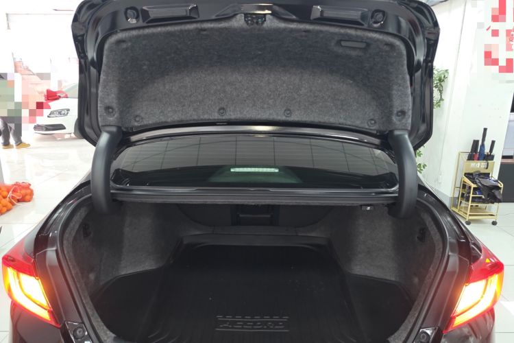 Used Honda Accord 2018 Rui Hybrid 2.0L Rui Ling Edition China VI
