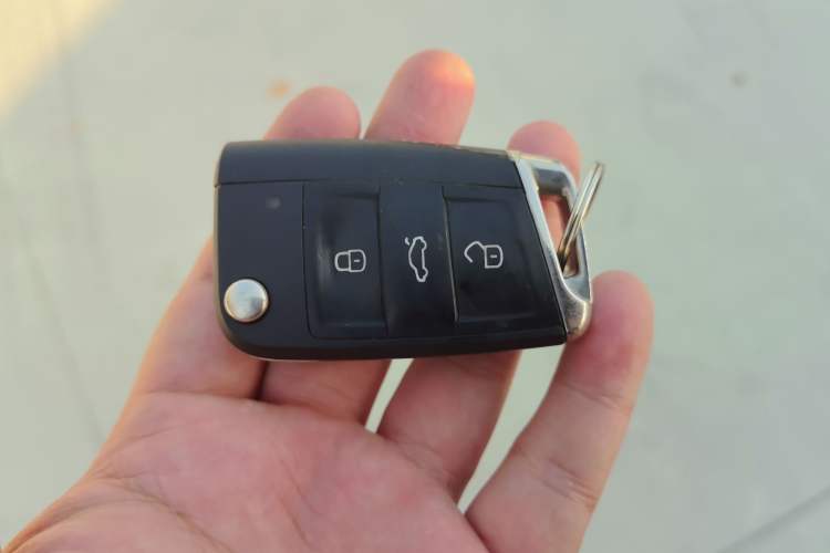 Used Volkswagen Tayron 2023 300TSI Two-Wheel-Drive Luxury Plus Advanced Edition
