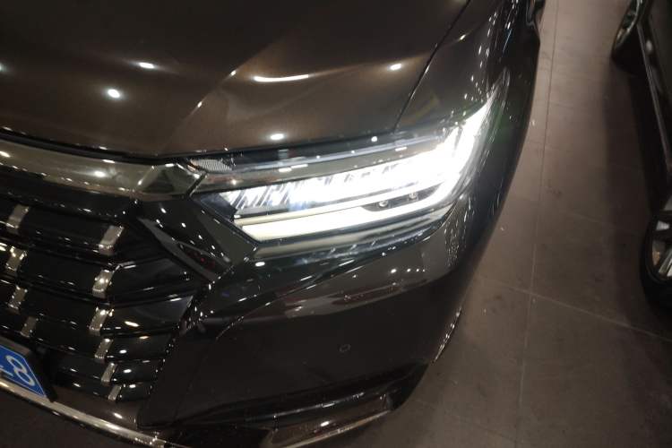 Used Honda Elysion 2022 2.0L eHEV Prestige Edition
