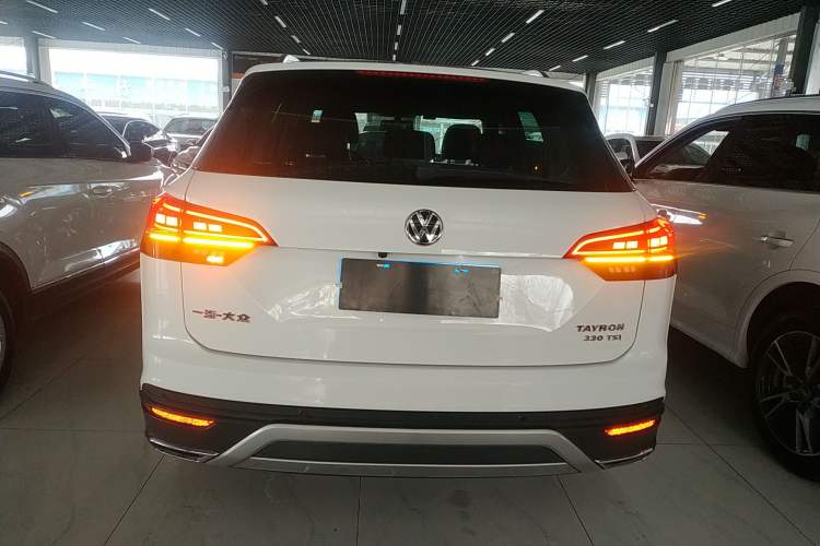 Used Volkswagen Tayron 2019 330TSI Two-Wheel-Drive Luxury Version China V Emission Standard