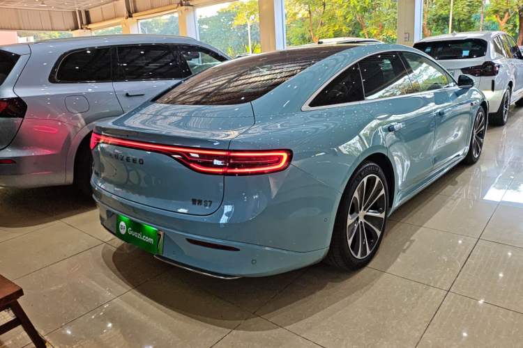 Used Hima Luxeed S7 2025 785 km Ultra
