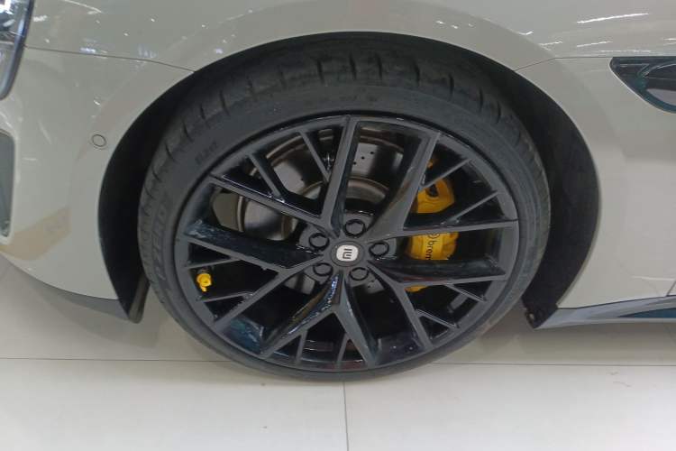 Used  SU7 2024 Four-Wheel Drive Ultra-Long Range Advanced Intelligent Driving Max Edition
